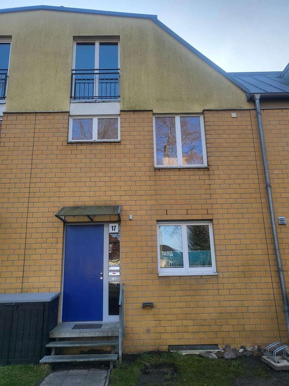 Reihenhaus mit Einliegerwohnung: Eigennutzung & Mieteinnahmen Reihenhaus mit Einliegerwohnung: Eigennutzung & Mieteinnahmen